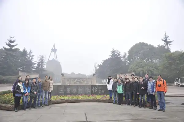 队伍站的不均衡啊