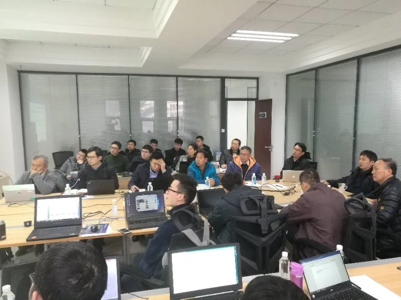 国家重点研发计划项目中期检查方案研讨与成果集成工作会在郑州顺利举行