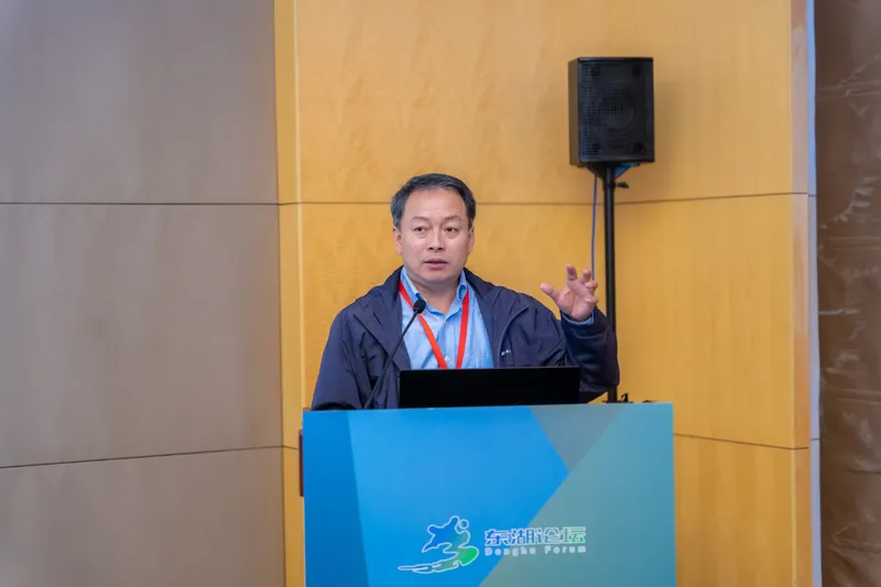 团队师生参加武汉遥感周系列活动