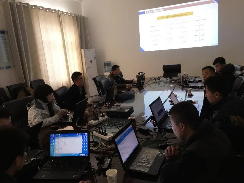 小组研究生应邀参加风电GIS专题研讨会