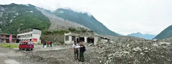 20170704茂县滑坡现场3